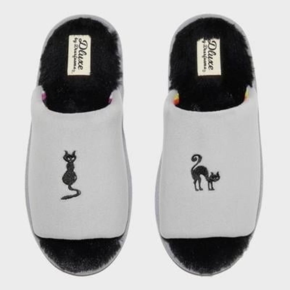 Dluxe By DEARFOAMS Cat Halloween Slippers NWT